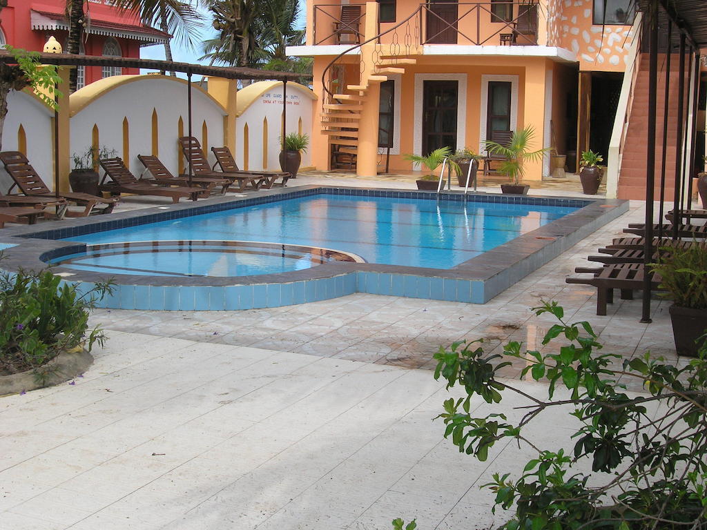 Arabian Nights Hotel Paje Bagian luar foto
