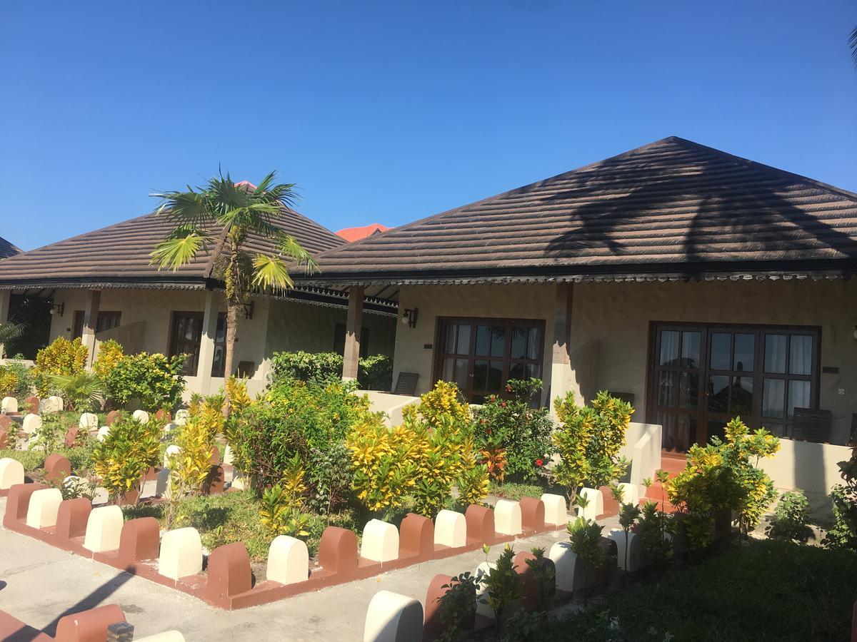 Arabian Nights Hotel Paje Bagian luar foto