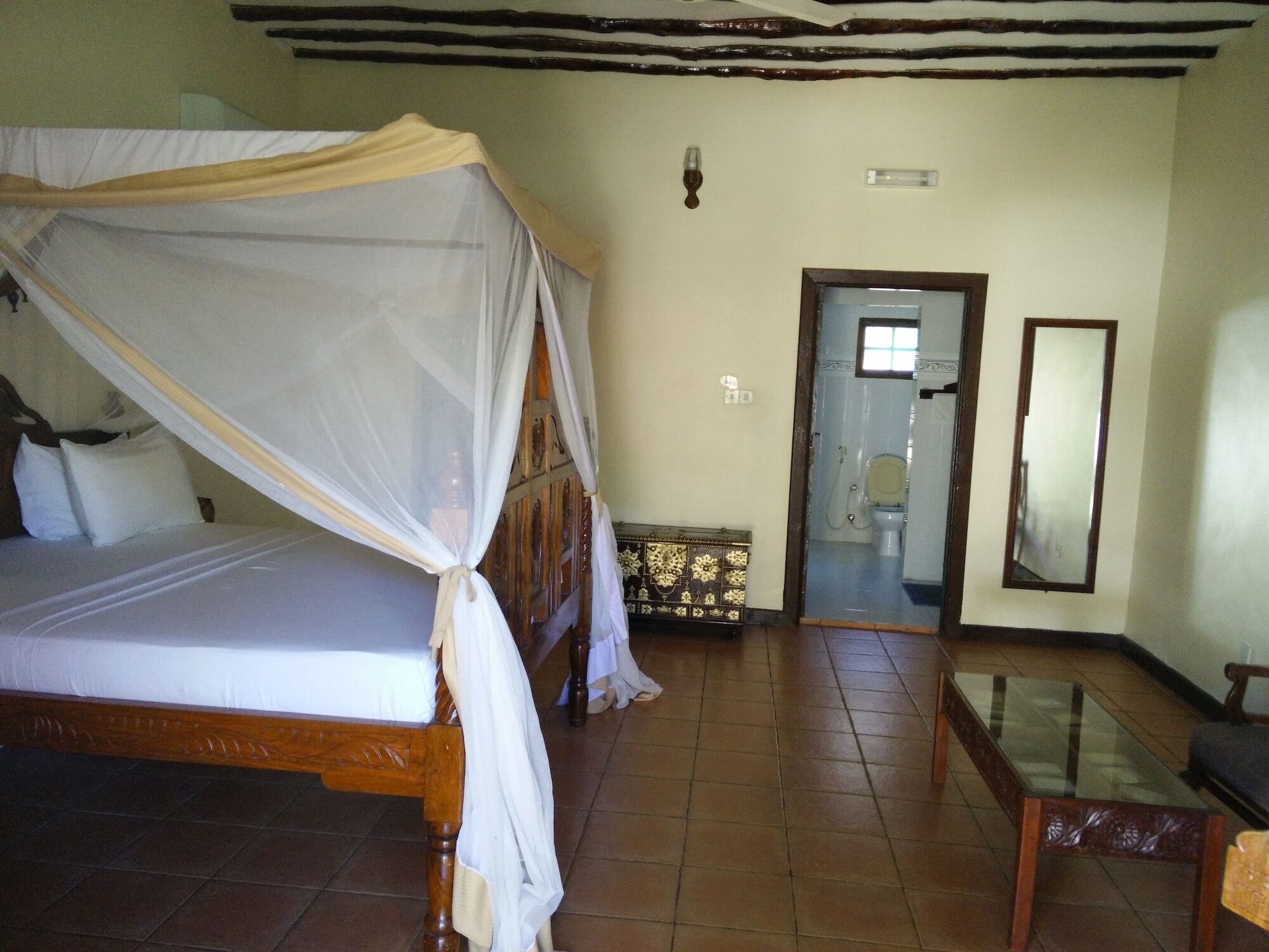 Arabian Nights Hotel Paje Bagian luar foto